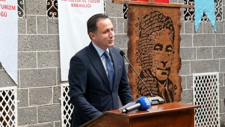 Cahit Sıtkı Tarancı, vefatının 70’inci yılında Diyarbakır’da anıldı