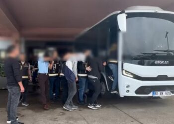 Osmaniye'de fuhuş operasyonu; 8 tutuklama