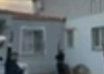 Foça’da düğünde havaya ateş açan 14 kişiye gözaltı