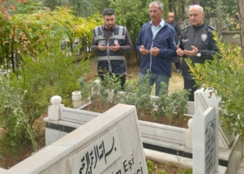 Şehit polis memuru Çiftçi mezarı başında anıldı