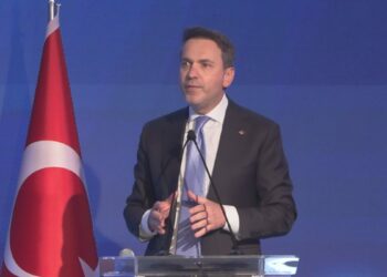 Bakan Bayraktar: LPG gerçek bir fark yaratabilir