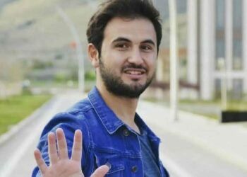 Evde çıkan yangında ölen anne ve oğlunun ardından baba da kurtarılamadı