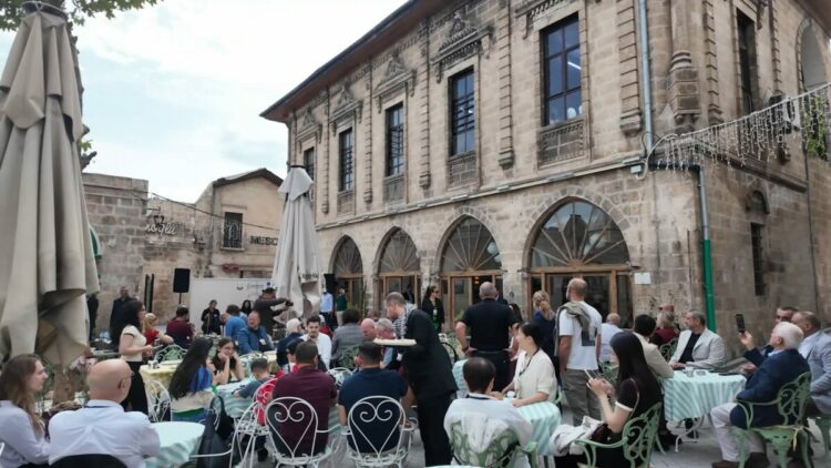 Şanlıurfa'da gazel ve opera sesleri yankılandı