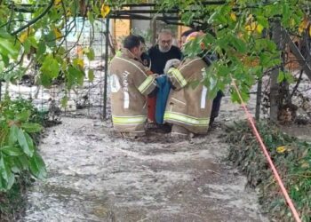 Bursa’da sağanak; dere taştı, mahsur kalanlar kurtarıldı