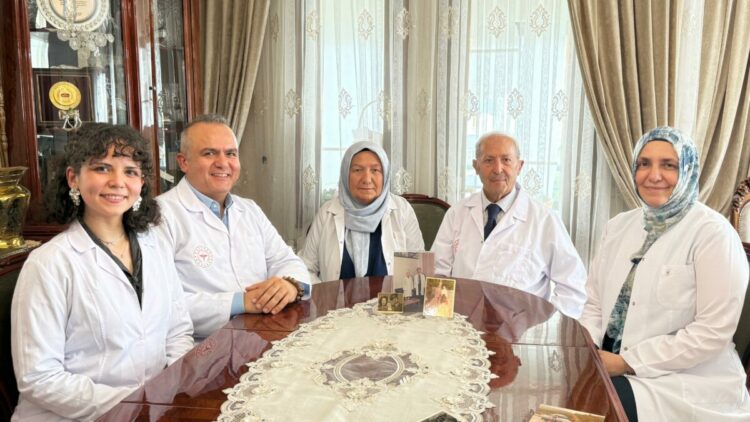 4 kuşak doktor aile
