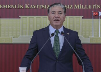 Yeni Partili Emir: İktidar fon skandalının konuşulmamasını istiyor