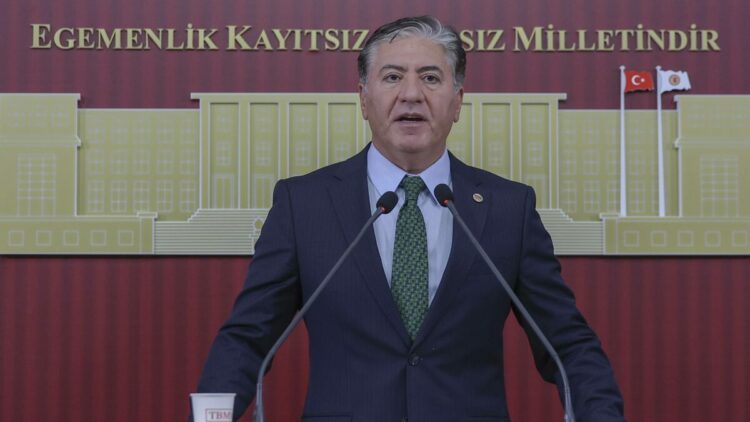 Yeni Partili Emir: İktidar fon skandalının konuşulmamasını istiyor
