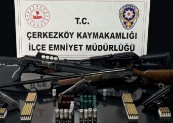 Tekirdağ'da silah operasyonunda 10 gözaltı