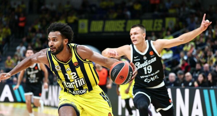 Fenerbahçe Tarfin - Partizan: 74-65