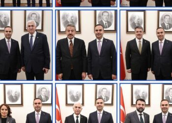 Bakan Kacır, milletvekilleriyle bir araya geldi