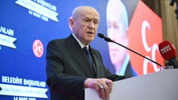 Devlet Bahçeli'nin 25 yıllık siyasi çizgisi uluslararası dergide