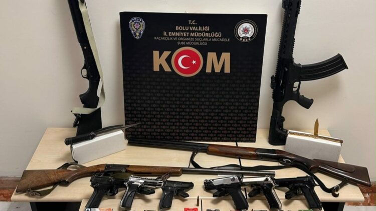 Sanal medyadan silah paylaşımları yapanlara operasyon: 21 gözaltı