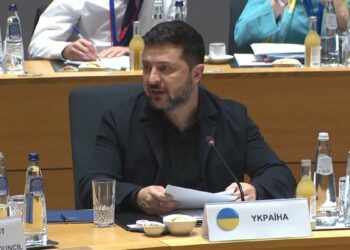 Zelenskiy: AB'den en az 70 milyar avro daha desteğe ihtiyacımız var