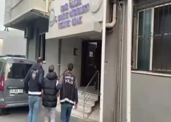 İzmir merkezli yasadışı bahis operasyonu: 27 tutuklama