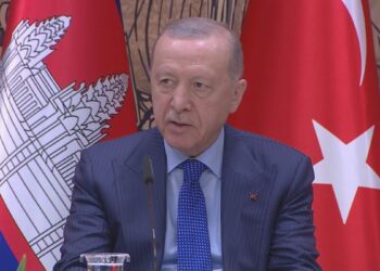 Cumhurbaşkanı Erdoğan: Kamboçya ile iş birliğimizi geliştireceğiz / Geniş haber