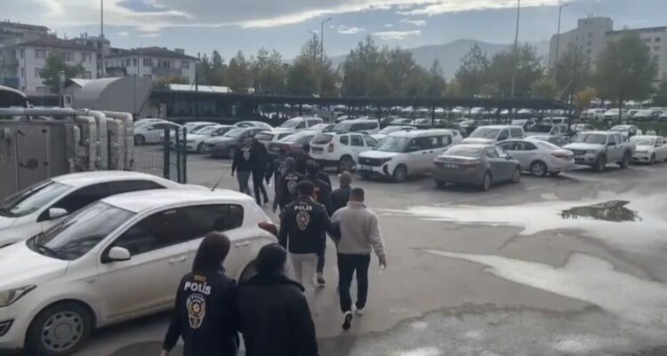 2 ildeki yasa dışı bahis operasyonunda 3 şüpheli tutuklandı