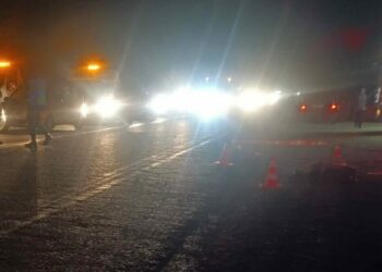 Minibüs yayalara çarptı; aynı aileden 2 kişi öldü, 2 kişi yaralandı