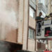 Sultangazi’de 4 katlı binada çıkan yangında mahsur kalanlar itfaiye tarafından kurtarıldı