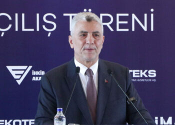 Bakan Bolat: Tekstil ve hazır giyimde toparlanma yılı oldu