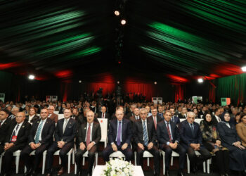 Cumhurbaşkanı Erdoğan: 2026 yılı bitmeden 38 bin hekim dışı personel alacağız / Geniş haber