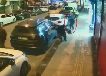 Esenler’de çıkan kavgada birbirlerini silahla yaralayan 2 şüpheli yakalandı
