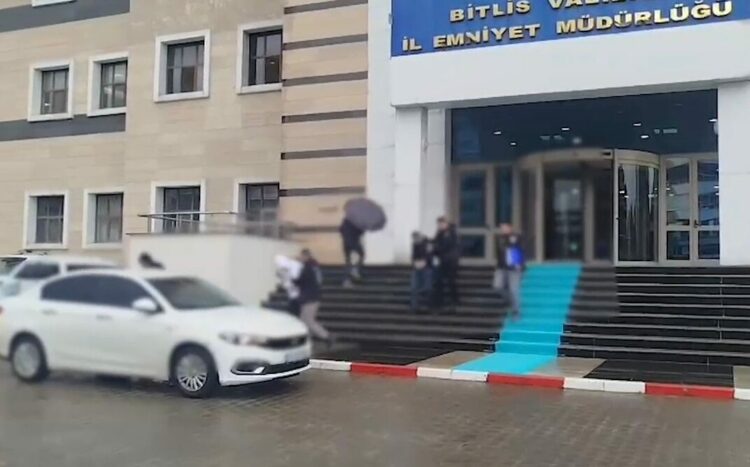 Bitlis'te 'yasa dışı bahis' operasyonunda 5 tutuklama
