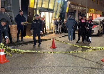 Düğünde bıçaklı kavga: 2 yaralı