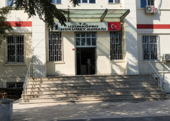 Sınırda yakalanan 3 FETÖ şüphelisi tutuklandı