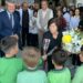 Emekliye ayrılan öğretmene okulunda duygusal veda