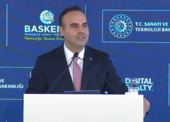 Bakan Kacır: 2030’a kadar ülkemizin kurulu veri merkezi gücünü 1 gigavata çıkaracağız