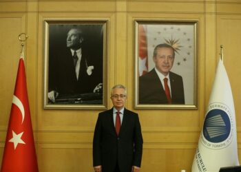 SPK Başkanı Mahmut Sütçü istifa etti