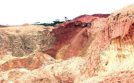 Kolombiya'da madende göçük: 14 ölü, 7 yaralı