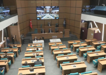 Üsküdar Belediyesi'nde başkan vekilliği seçimine CHP ve YENİ Parti grubu katılmadı -3