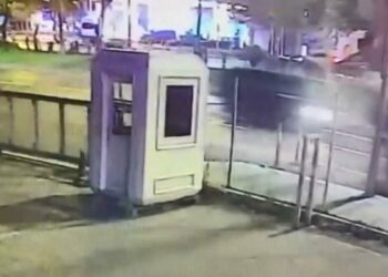 Beyoğlu’nda 5 aracın karıştığı zincirleme kaza kamerada; 3 yaralı: Sürücü 2.24 promil alkollü çıktı
