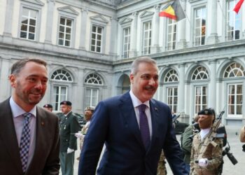 Dışişleri Bakanı Fidan, Belçikalı mevkidaşı Prevot tarafından karşılandı