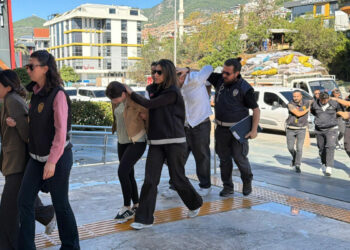 Kaçırılıp 15 milyon avroluk senet imzalatıldığı iddiasına 6 tutuklama