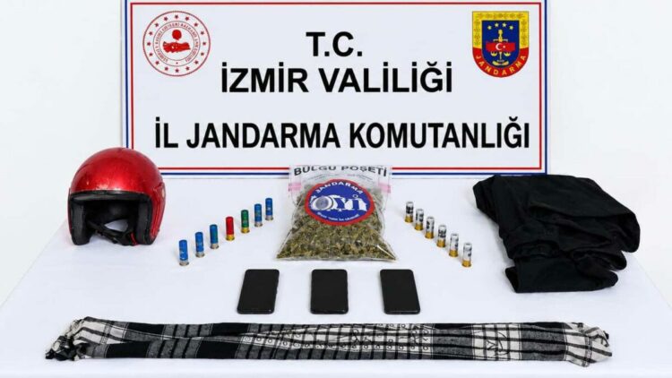 Husumetlilerinin araçlarına ateş açan 2 şüpheli tutuklandı