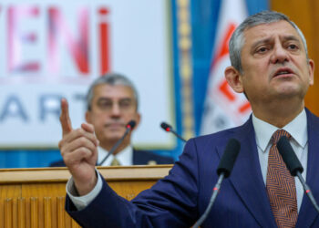 Özgür Özel: Bütçeden 87 milyona refah çıkmaz