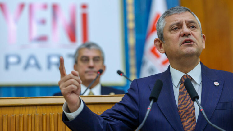 Özgür Özel: Bütçeden 87 milyona refah çıkmaz