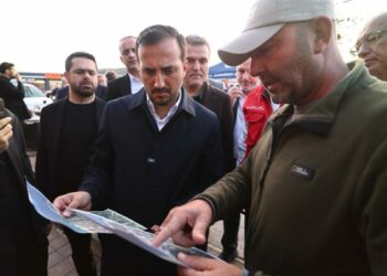 AK Parti İstanbul İl Başkanı Özdemir, selden etkilenen Şile’yi ziyaret etti