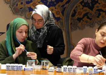 Boğaziçi Üniversitesi’nde tezhip atölyesi düzenlendi