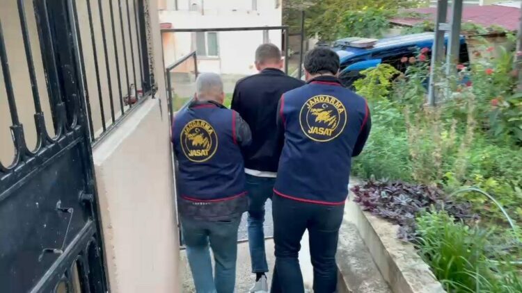 Nevşehir merkezli 10 ilde dolandırıcılık operasyonu: 12 gözaltı