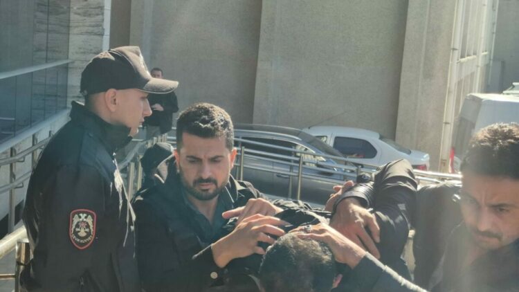 Boşanma aşamasındaki eşi ve olaya müdahale eden kişiyi vuran şüpheli ormanda yakalandı