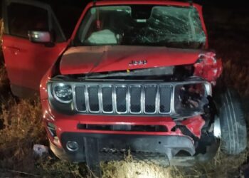 Otomobiller kafa kafaya çarpıştı; 1 ölü, 3 yaralı