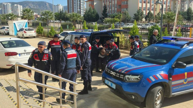 Arkadaşlık teklifini reddettiği kişi tarafından öldürülen Sevda, toprağa verildi