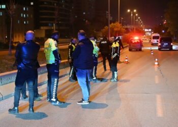 Kırakkale'de hafif ticari aracın çarptığı yaya öldü