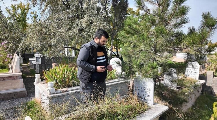 Van depreminin üzerinden 15 yıl geçti; acılar ilk günkü gibi taze