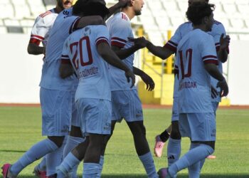 Somaspor, Gebze'de 3 puan peşinde