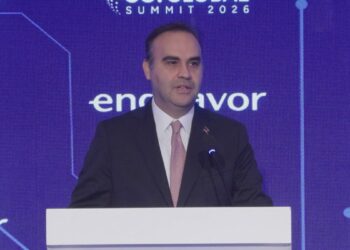 Bakan Kacır: Genç ve dinamik nüfusumuz bize büyük bir avantaj sağlamaktadır