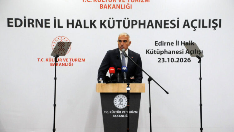 Bakan Ersoy: Kütüphaneleri çoğaltmak, toplumumuzun düşünce dünyasını zenginleştirmektir